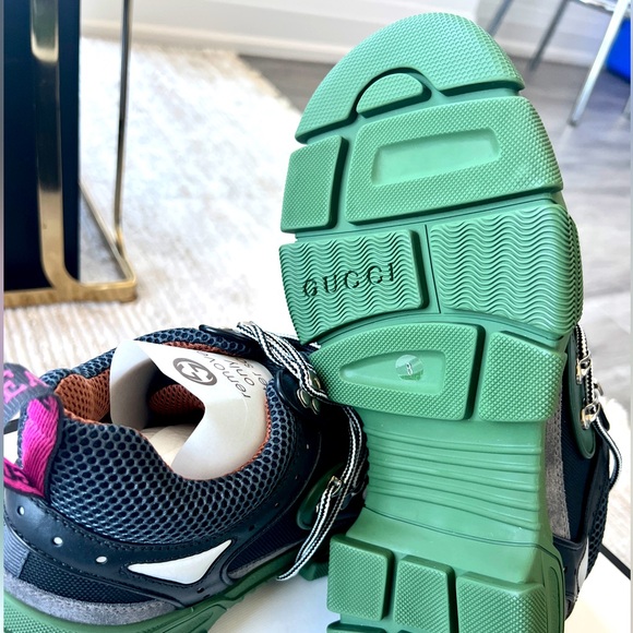 GUCCI - Picture 7 of 14